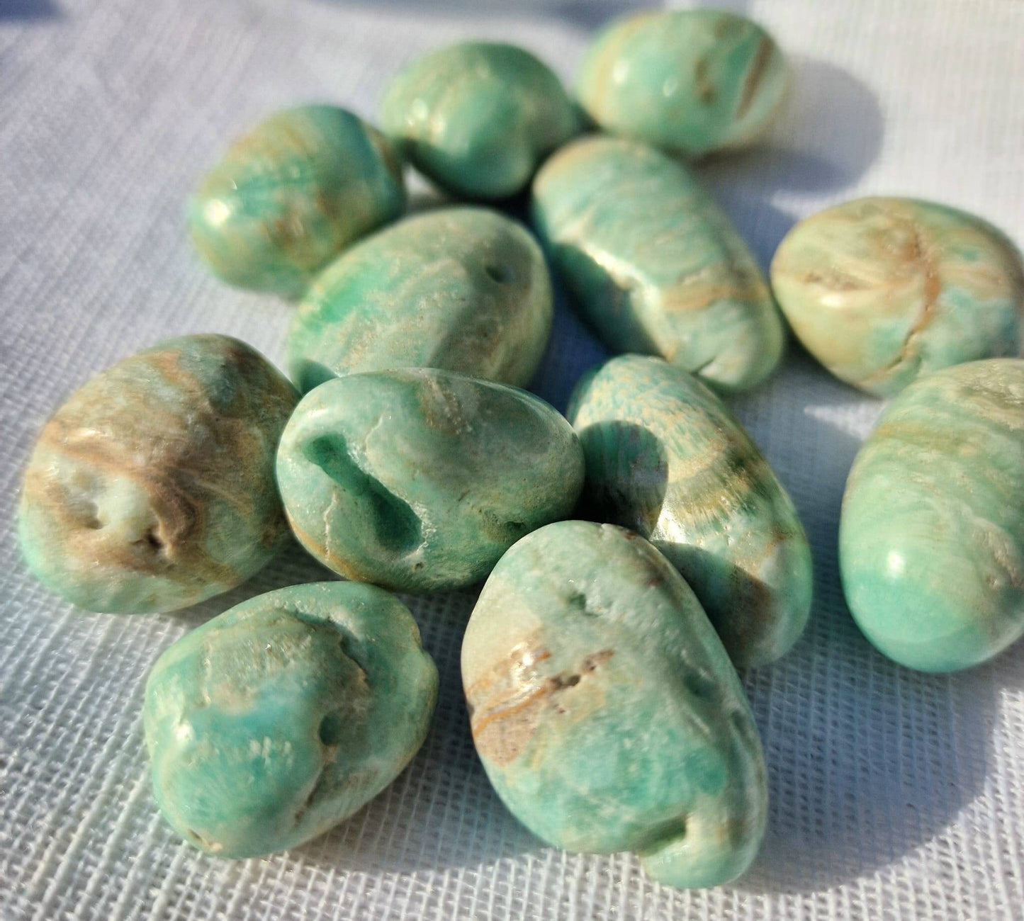 High quality Premium grade Blue aragonite Caribbean calcite tumble Stone