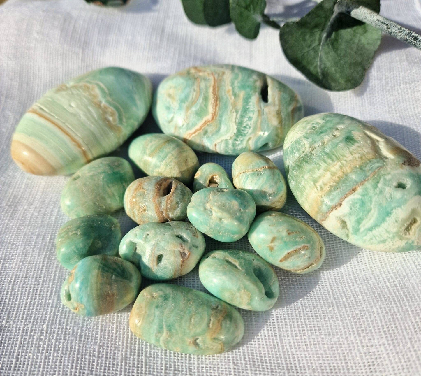 High quality Premium grade Blue aragonite Caribbean calcite tumble Stone