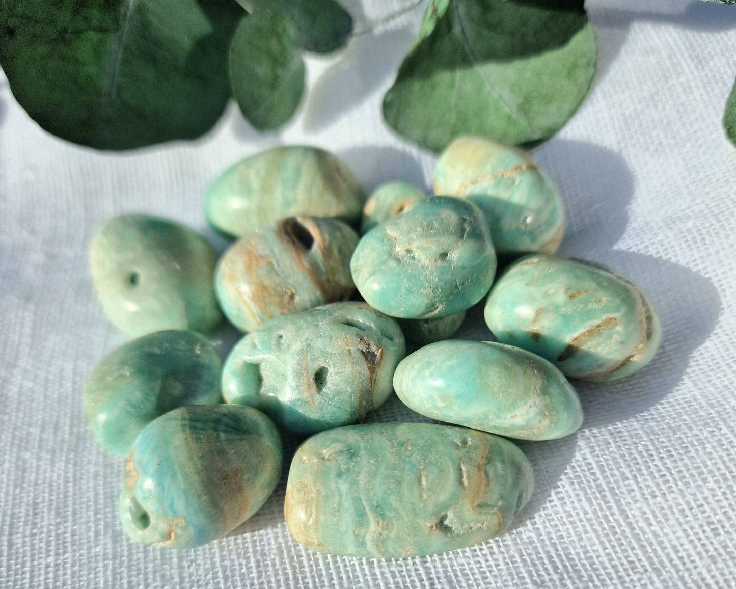 High quality Premium grade Blue aragonite Caribbean calcite tumble Stone