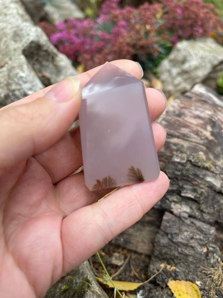 AAA grade Dentritic agate tower.