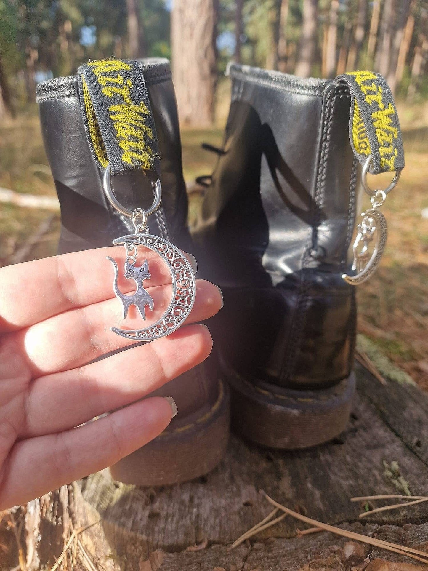 Cat and moon boot charms