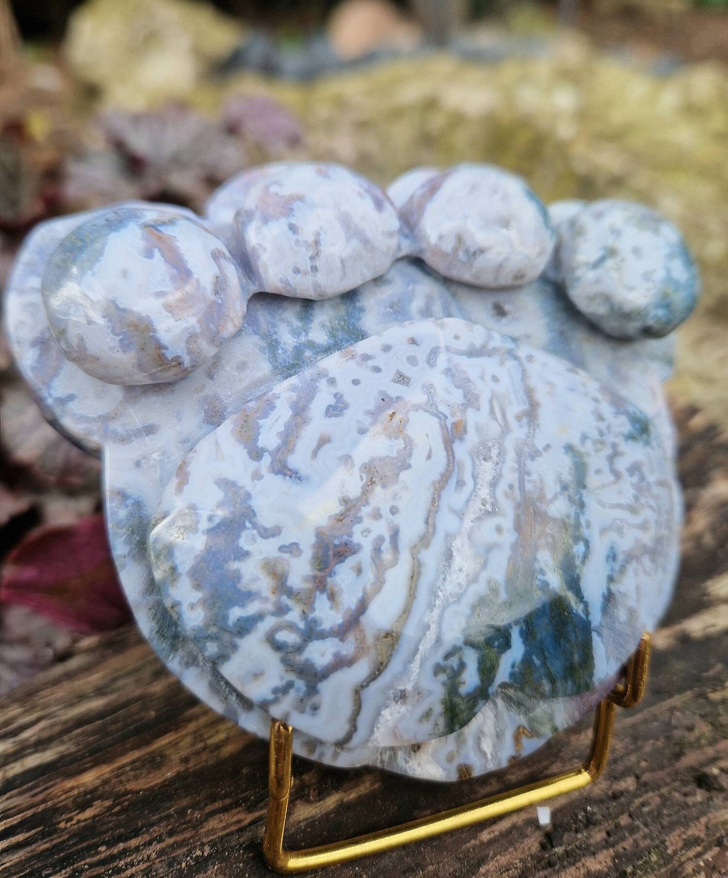 Beautiful statement moss agate paw print carving 350g