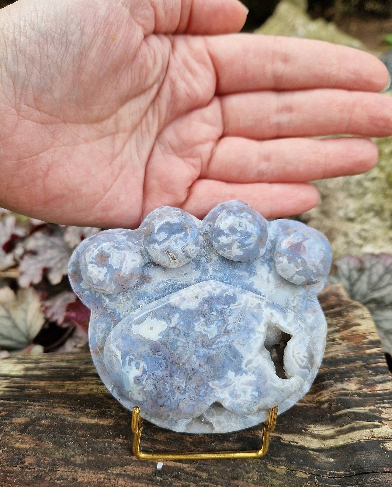 Beautiful XL statement moss agate paw print carving. 326g 100mm x 80mm