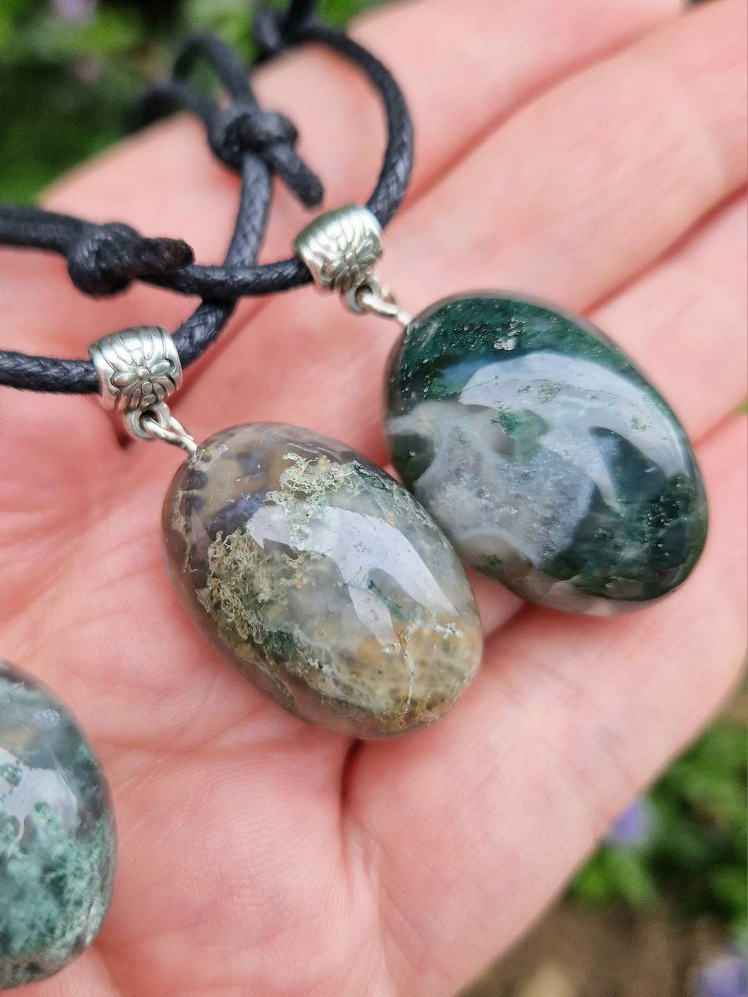 Beautiful moss agate adjustable cord necklace choker
