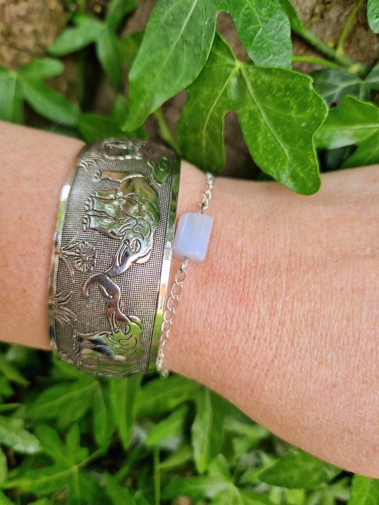 Beautiful blue lace agate chain bracelet