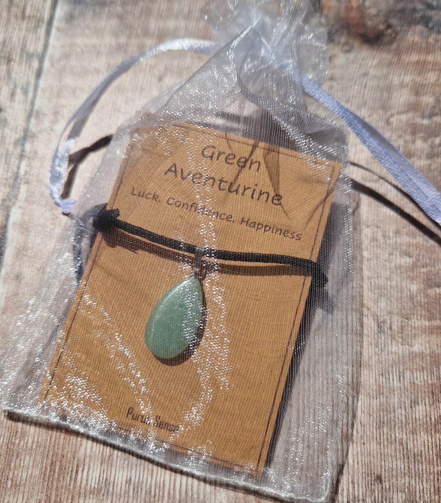 Beautiful green aventurine choker cord necklace