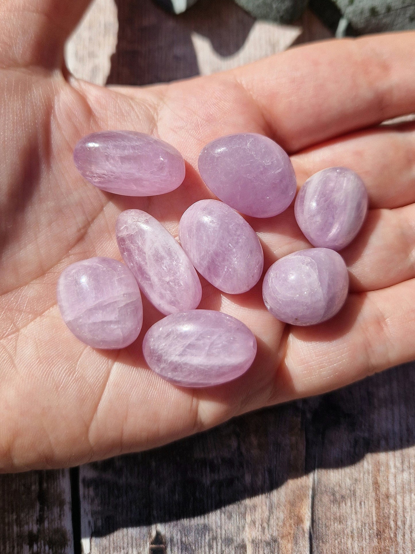 Beautiful 19" 925 sterling silver kunzite necklace