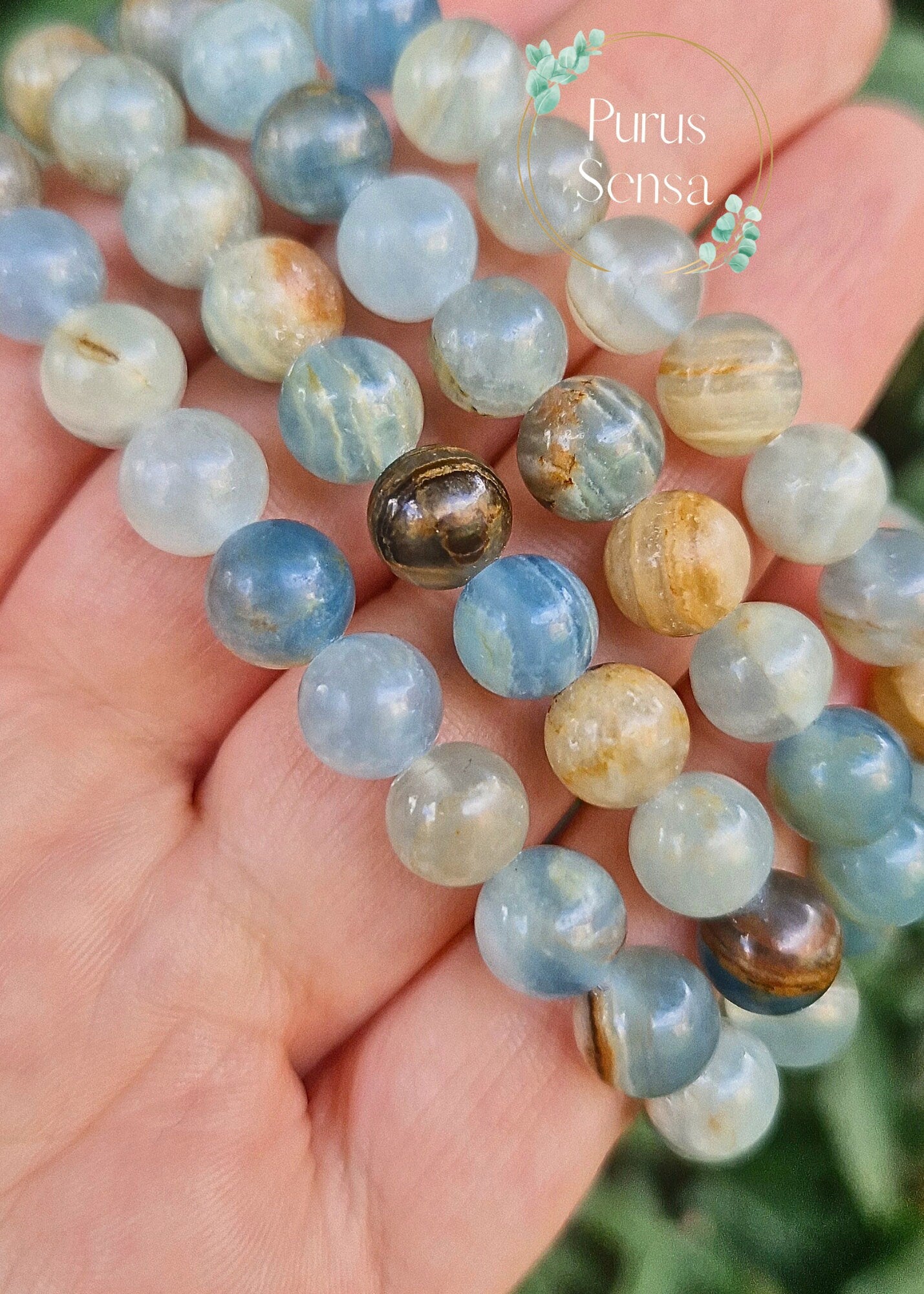 Beautiful high grade 8mm blue onyx strech bracelet