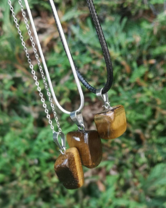 Beautiful Tiger Eye Pendant Necklace