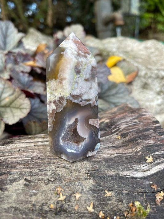 Premium quality AAA grade Black flower agate tower with druzy. 144g 85mm