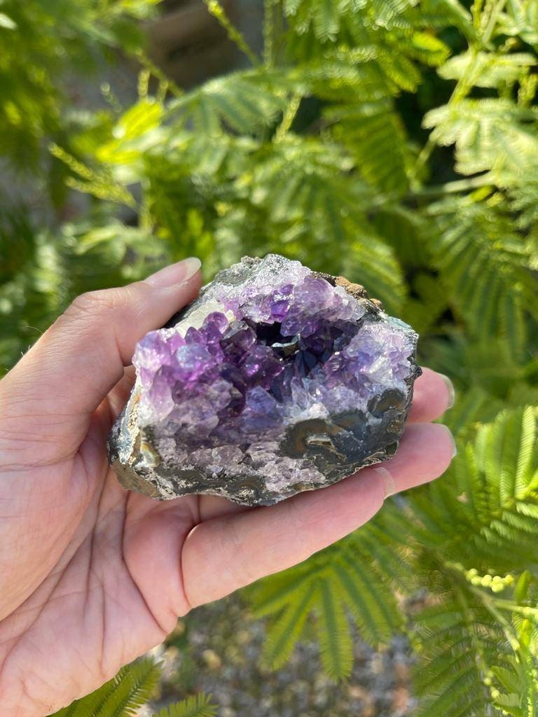 Beautiful Brazilian Amethyst geode with calcite. AAA grade