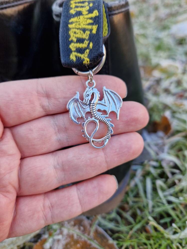 Dragon boot charms tag