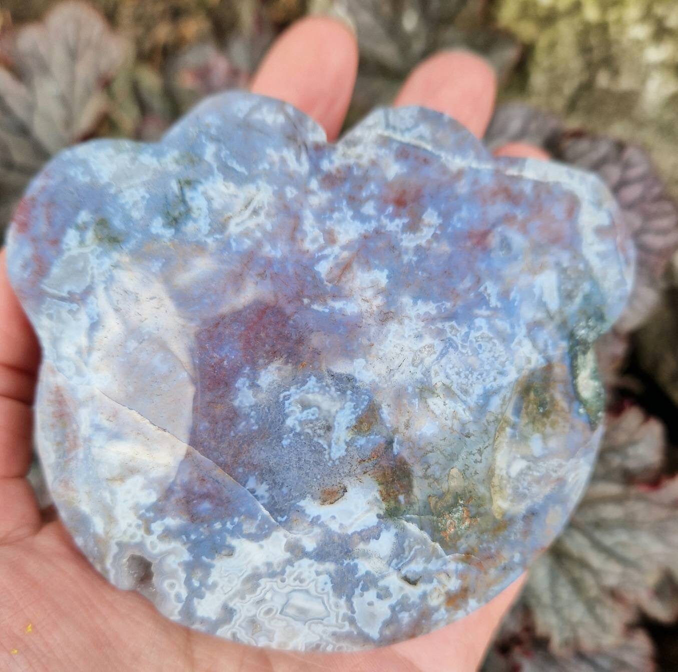 Beautiful XL statement moss agate paw print carving. 326g 100mm x 80mm