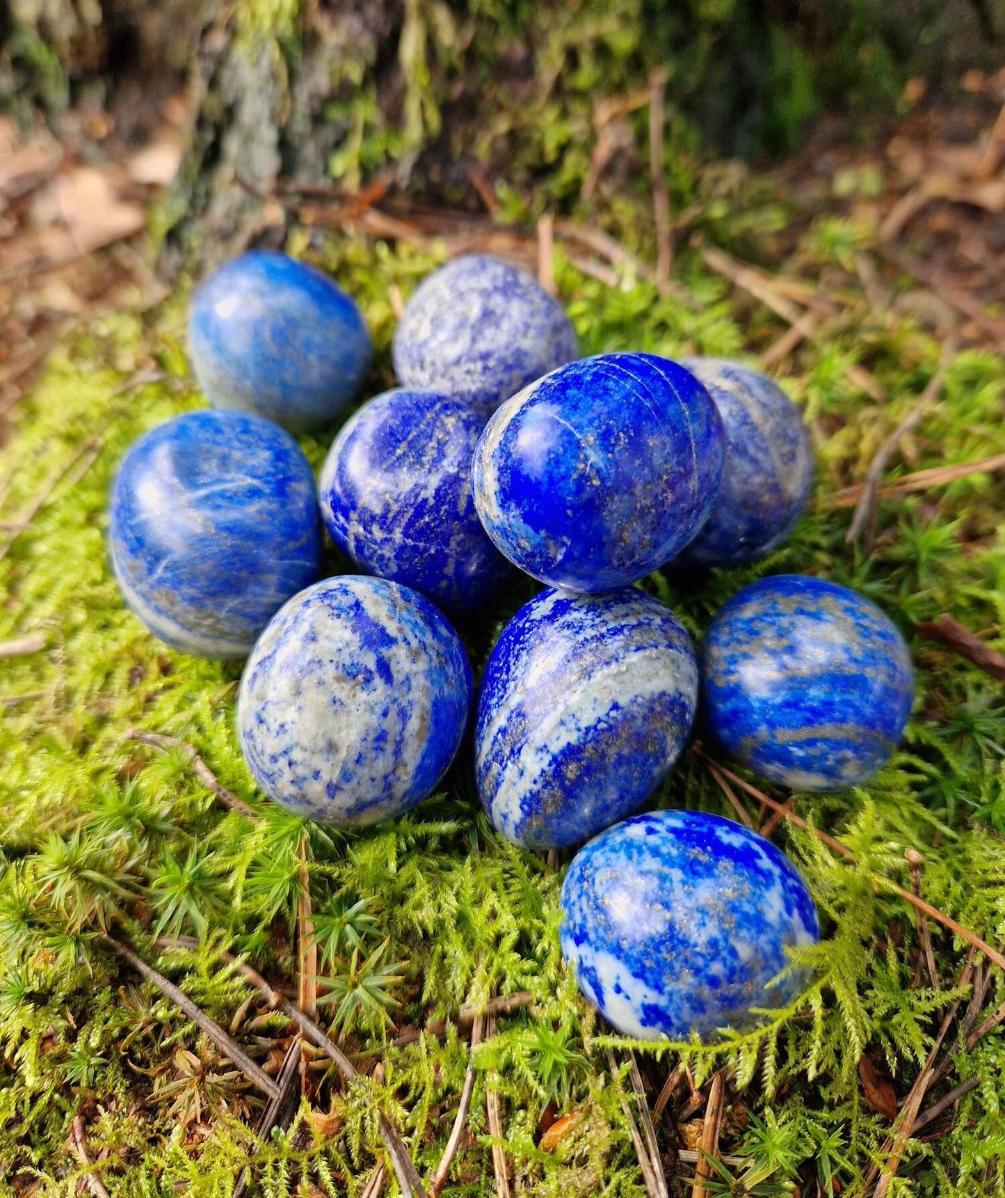 Beautiful large lapis lazuli tumble stones