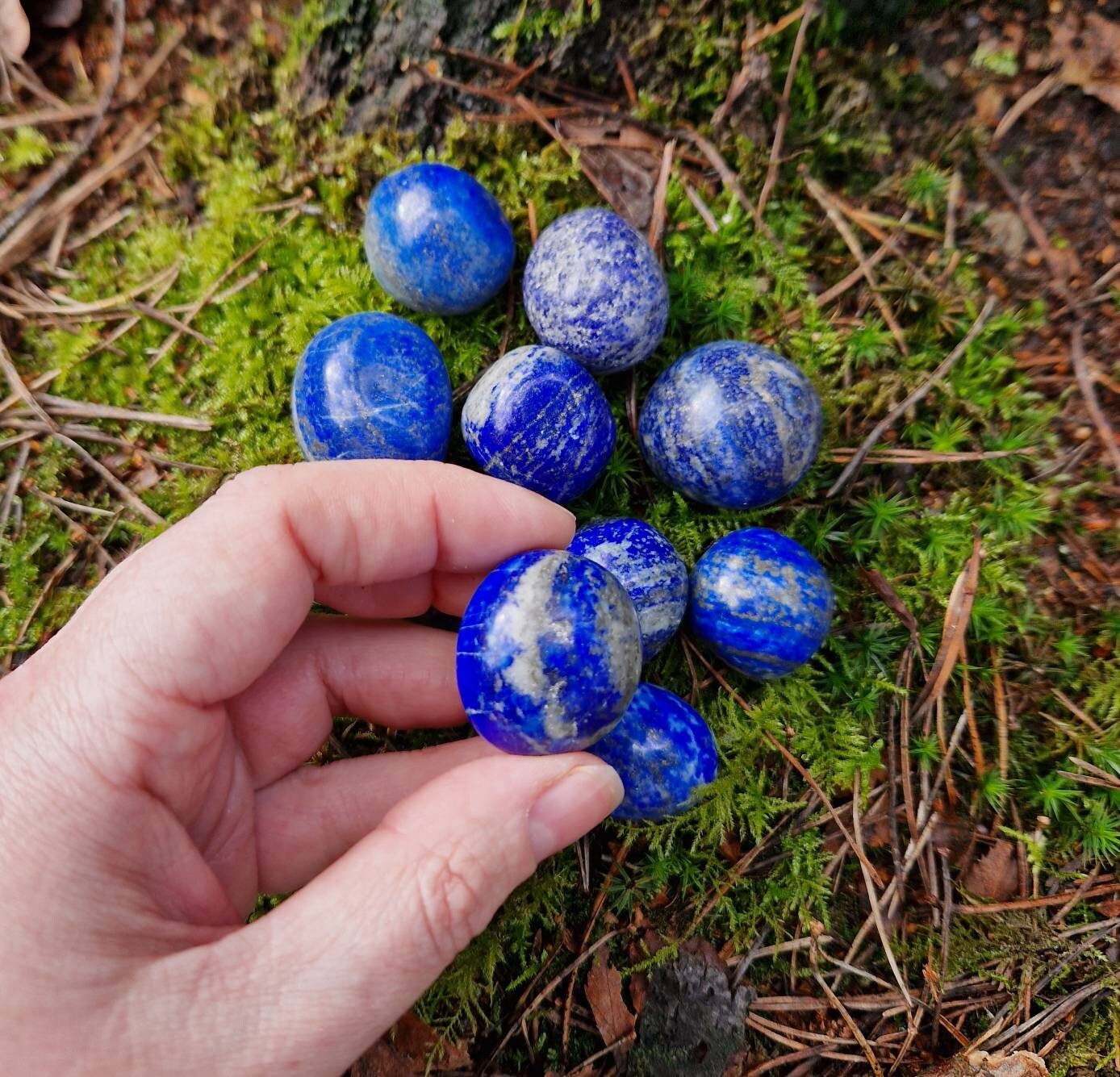 Beautiful large lapis lazuli tumble stones