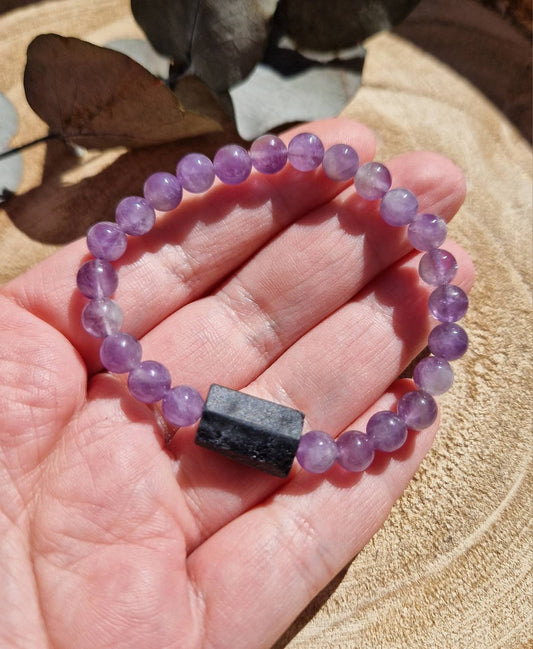 Beautiful black tourmaline and amethyst bracelet