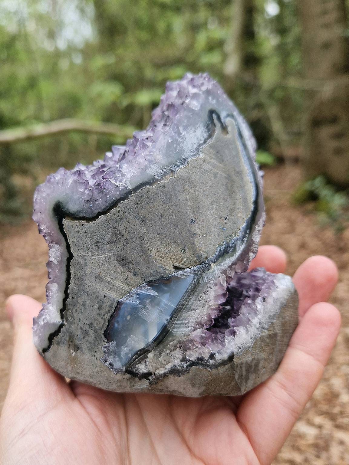 Beautiful amethyst geode 880g. Double sided amethyst cathedral geode. Large statement amethyst. Unique