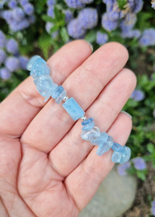 Beautiful Sterling Silver Aquamarine Strech Bracelet