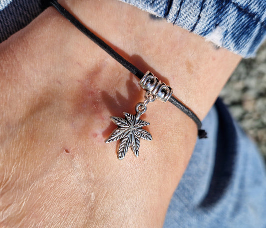 Hemp weed leaf cord anklet