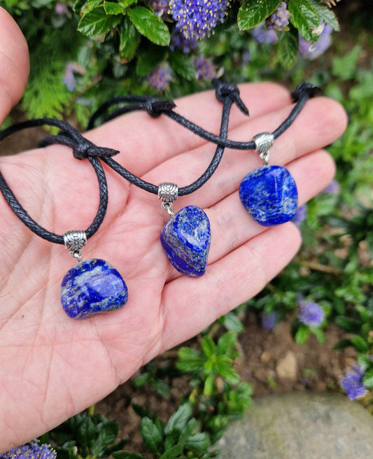 Beautiful lapis lazuli adjustable cord necklace