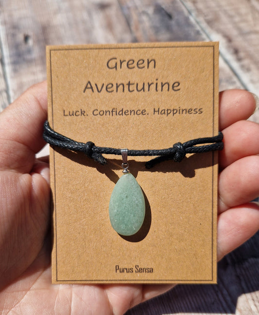 Beautiful green aventurine choker cord necklace