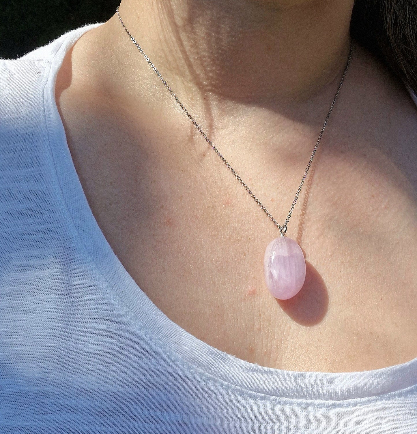 Beautiful 19" 925 sterling silver kunzite necklace