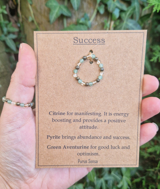 SUCCESS crystal strech ring